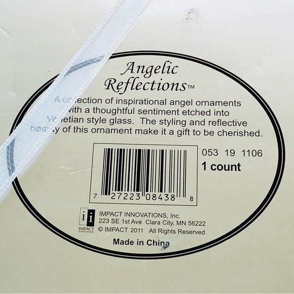 NIB Angelic Reflections Mirrored Angel Ornament - Picture 4 of 4